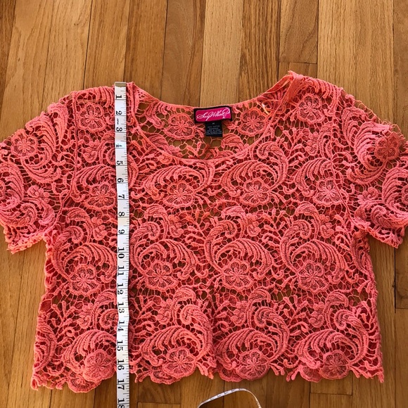 Peach lace long crop top - Picture 12 of 15